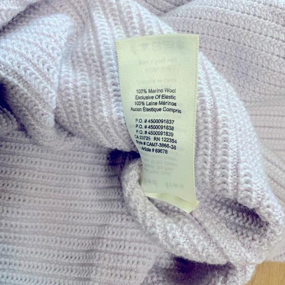 Aritzia Lolan Sweater Icy Mauve XXS - Picture 4 of 7